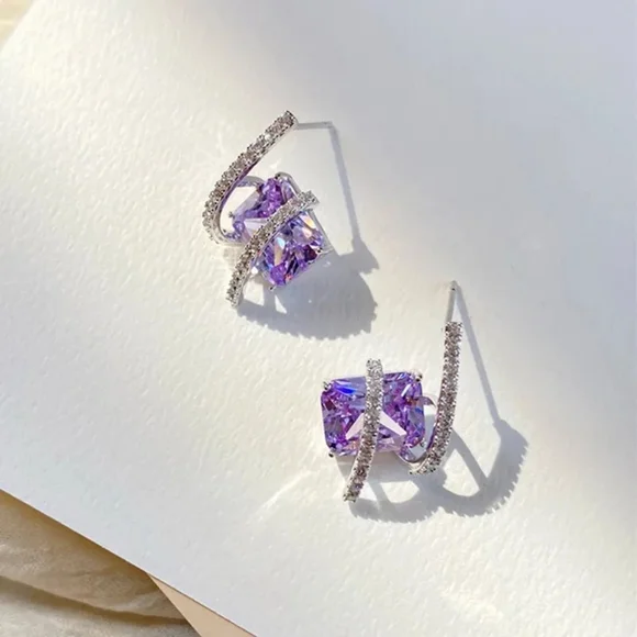 💜Sliver diamond with purple earrings💜 - Picture 3 of 6
